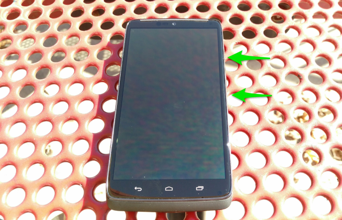 Droid Turbo front with arrows